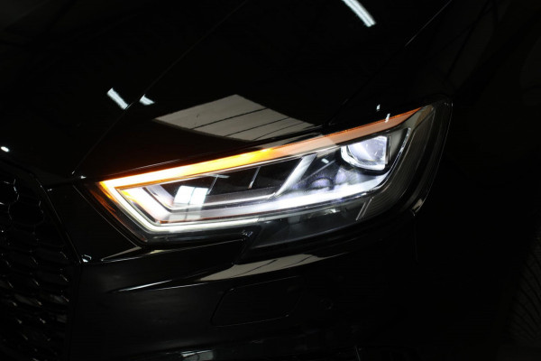 Audi RS3 Limousine 2.5 TFSI Quattro *Pano*RS-Stoelen*B&O*Camera*Keyless* Audi RS3 Limousine 2.5 TFSI Quattro *Pano*RS-Stoelen*B&O*Camera*Keyless*