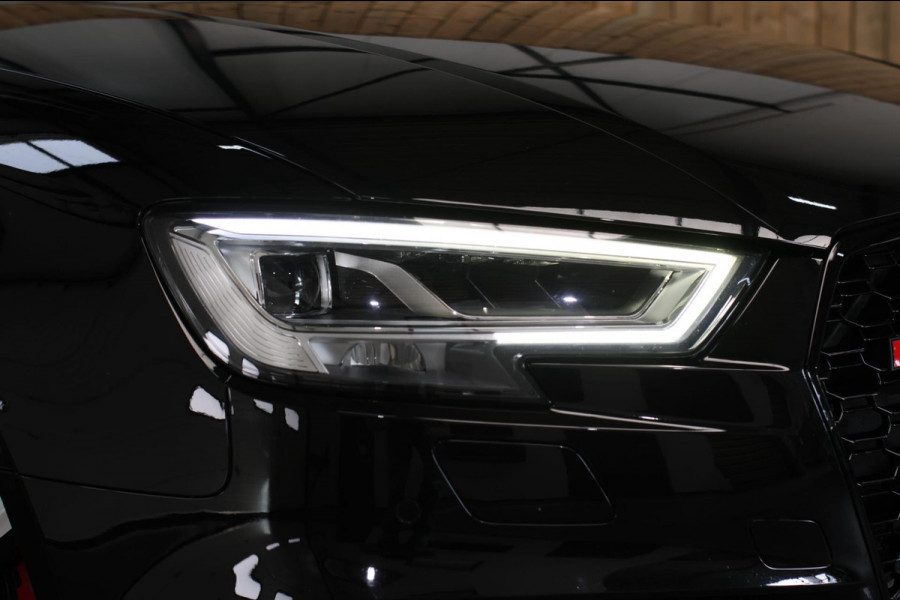 Audi RS3 Limousine 2.5 TFSI Quattro *Pano*RS-Stoelen*B&O*Camera*Keyless* Audi RS3 Limousine 2.5 TFSI Quattro *Pano*RS-Stoelen*B&O*Camera*Keyless*