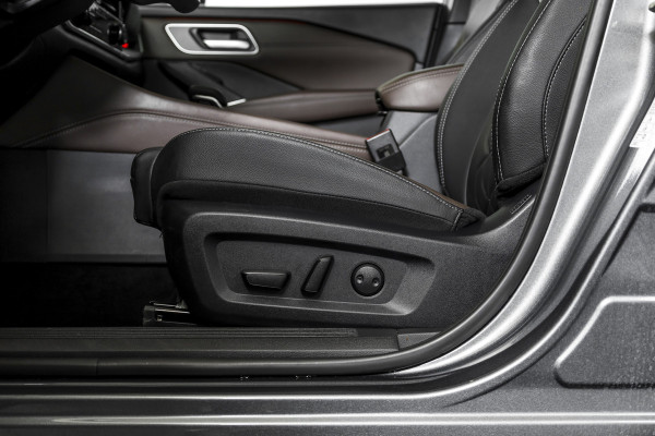 Nissan QASHQAI 1.3 MHEV Xtronic Tekna 158 PK - Automaat | Pano | Dig. Cockpit | Adapt. Cruise | Winterpakket | PDC | 360 Camera | NAV + App. Connect | ECC | DAB | Elek Klep | LM 19" | 1919 Nissan QASHQAI 1.3 MHEV Xtronic Tekna 158 PK - Automaat | Pano | Dig. Cockpit | Adapt. Cruise | Winterpakket | PDC | 360 Camera | NAV + App. Connect | ECC | DAB | Elek Klep | LM 19" | 1919