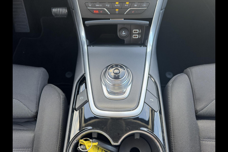 Ford Galaxy 2.5 Titanium FHEV 190pk | AGR Stoelen | Afneembare Trekhaak | SYNC 3 Navigatie | Stoelverwarming | 1.500 kg Trekgewicht