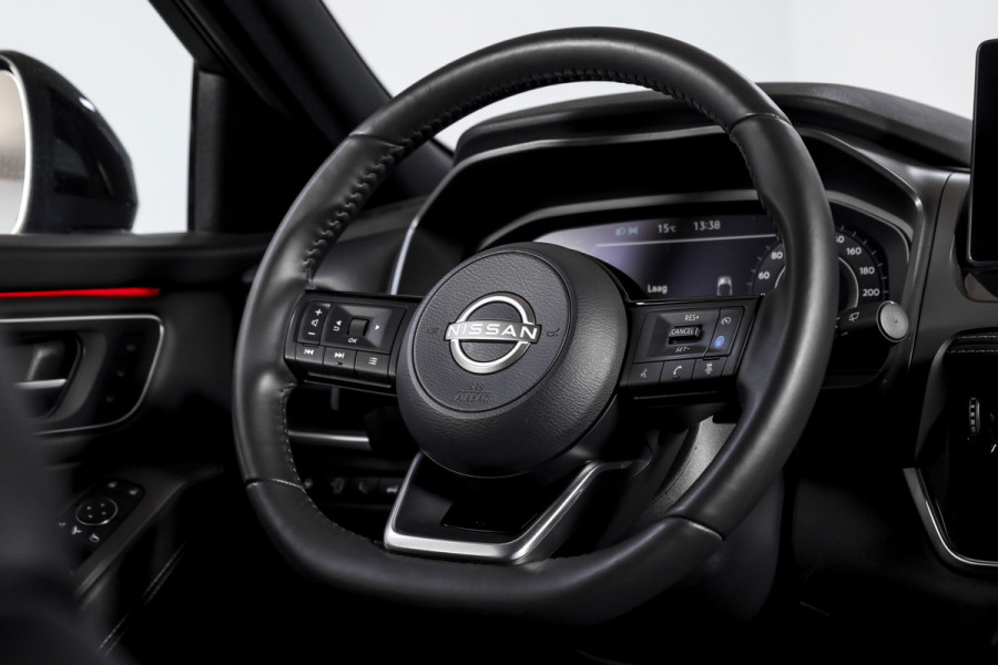 Nissan QASHQAI 1.3 MHEV Xtronic Tekna 158 PK - Automaat | Pano | Winterpakket | Elek. Stoel | Dig. Cockpit | Adapt. Cruise | Head-Up | 360 Camera | NAV + App. Connect | ECC | DAB | Elek Klep | LM 19" | 3206