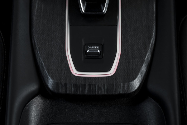 Nissan QASHQAI 1.3 MHEV Xtronic Tekna 158 PK - Automaat | Pano | Winterpakket | Elek. Stoel | Dig. Cockpit | Adapt. Cruise | Head-Up | 360 Camera | NAV + App. Connect | ECC | DAB | Elek Klep | LM 19" | 3206