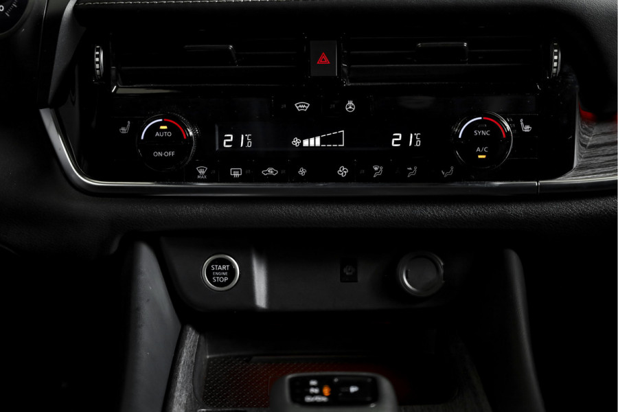 Nissan QASHQAI 1.3 MHEV Xtronic Tekna 158 PK - Automaat | Pano | Winterpakket | Elek. Stoel | Dig. Cockpit | Adapt. Cruise | Head-Up | 360 Camera | NAV + App. Connect | ECC | DAB | Elek Klep | LM 19" | 3206