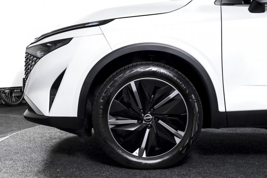 Nissan QASHQAI 1.3 MHEV Xtronic Tekna 158 PK - Automaat | Pano | Winterpakket | Elek. Stoel | Dig. Cockpit | Adapt. Cruise | Head-Up | 360 Camera | NAV + App. Connect | ECC | DAB | Elek Klep | LM 19" | 3206