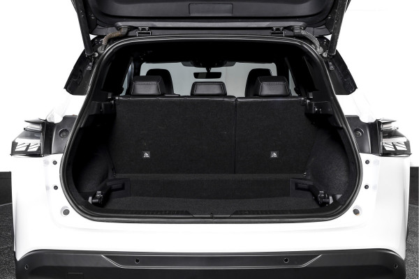 Nissan QASHQAI 1.3 MHEV Xtronic Tekna 158 PK - Automaat | Pano | Winterpakket | Elek. Stoel | Dig. Cockpit | Adapt. Cruise | Head-Up | 360 Camera | NAV + App. Connect | ECC | DAB | Elek Klep | LM 19" | 3206