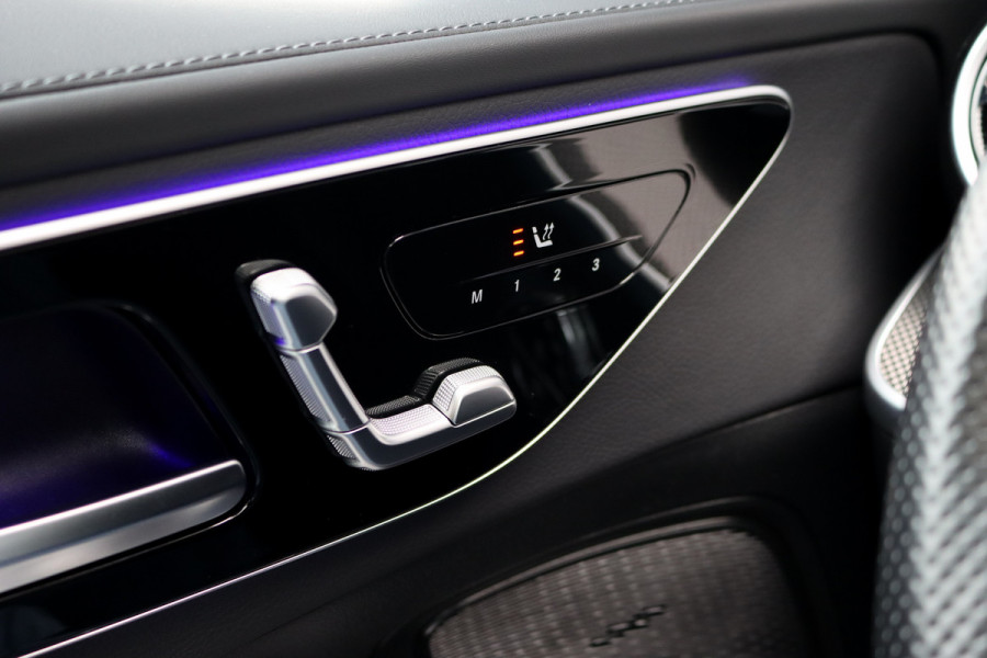 Mercedes-Benz C-Klasse Estate 300 e AMG Line | Panoramadak | Memory | Distronic | Trekhaak | Night Pakket | Dodehoekassistent | Camera | Sfeerverlichting | Mercedes-Benz C-Klasse Estate 300 e AMG Line | Panoramadak | Memory | Distronic | Trekhaak | Night Pakket | Dodehoekassistent | Camera | Sfeerverlichting |