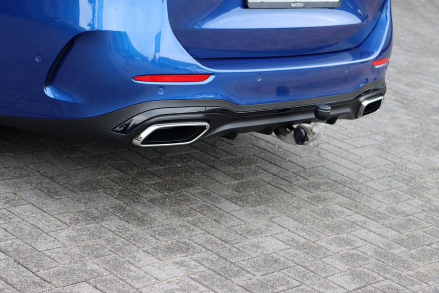 Mercedes-Benz C-Klasse Estate 300 e AMG Line | Panoramadak | Memory | Distronic | Trekhaak | Night Pakket | Dodehoekassistent | Camera | Sfeerverlichting | Mercedes-Benz C-Klasse Estate 300 e AMG Line | Panoramadak | Memory | Distronic | Trekhaak | Night Pakket | Dodehoekassistent | Camera | Sfeerverlichting |