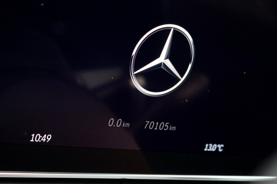 Mercedes-Benz C-Klasse Estate 300 e AMG Line | Panoramadak | Memory | Distronic | Trekhaak | Night Pakket | Dodehoekassistent | Camera | Sfeerverlichting | Mercedes-Benz C-Klasse Estate 300 e AMG Line | Panoramadak | Memory | Distronic | Trekhaak | Night Pakket | Dodehoekassistent | Camera | Sfeerverlichting |