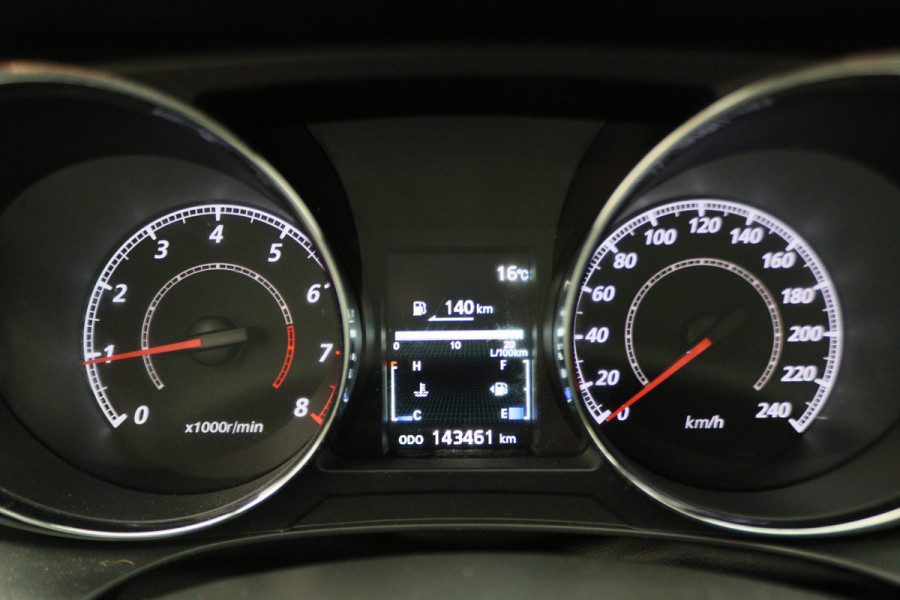 Mitsubishi ASX 1.6 Cleartec Instyle Panoramadak, Leer, Xenon, Trekhaak, Navigatie, Keyless, 18"