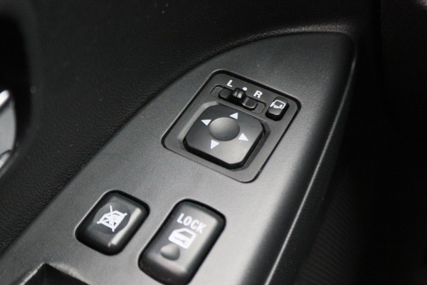 Mitsubishi ASX 1.6 Cleartec Instyle Panoramadak, Leer, Xenon, Trekhaak, Navigatie, Keyless, 18"