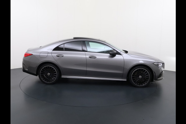 Mercedes-Benz CLA-Klasse CLA 250 e Coupé AMG Line Night | Pano Multibeam Sound Night
