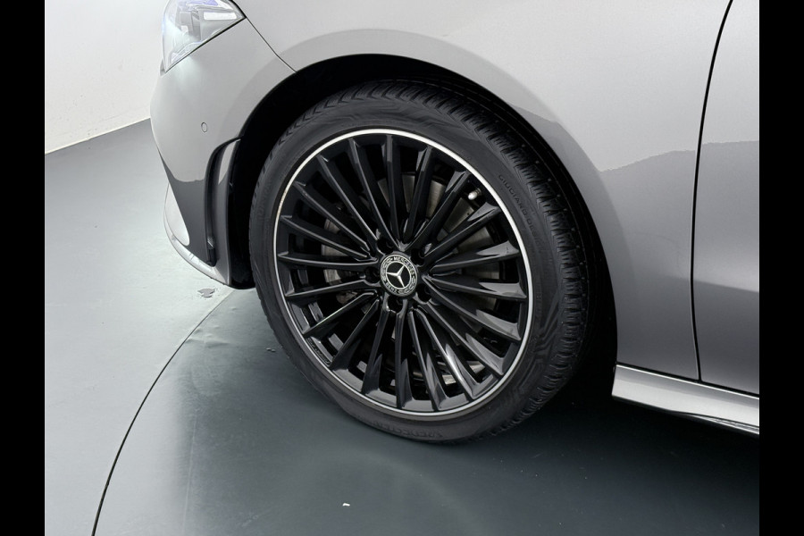 Mercedes-Benz CLA-Klasse CLA 250 e Coupé AMG Line Night | Pano Multibeam Sound Night