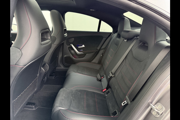 Mercedes-Benz CLA-Klasse CLA 250 e Coupé AMG Line Night | Pano Multibeam Sound Night