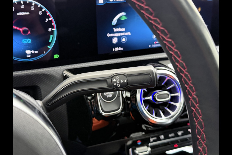 Mercedes-Benz CLA-Klasse CLA 250 e Coupé AMG Line Night | Pano Multibeam Sound Night