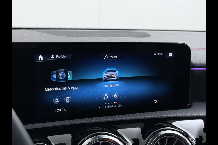 Mercedes-Benz CLA-Klasse CLA 250 e Coupé AMG Line Night | Pano Multibeam Sound Night