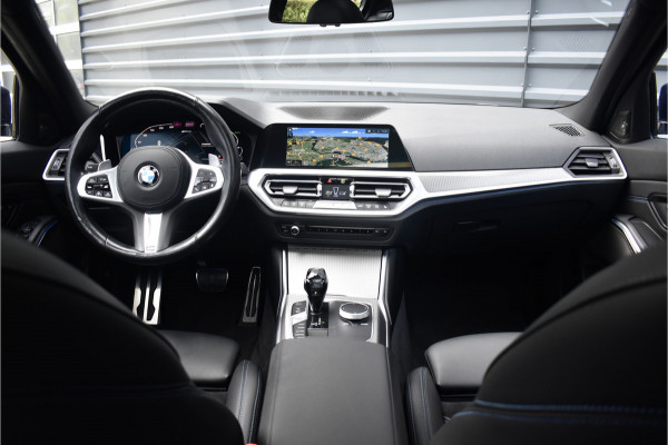 BMW 3 Serie 330e M Sport Individual | Pano | ACC | Laser Light | Memory | Harman/Kardon | Camera |