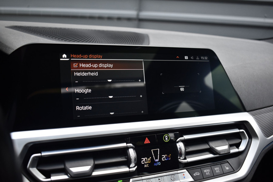 BMW 3 Serie 330e M Sport Individual | Pano | ACC | Laser Light | Memory | Harman/Kardon | Camera |