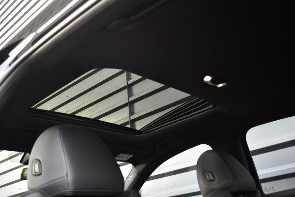 BMW 3 Serie 330e M Sport Individual | Pano | ACC | Laser Light | Memory | Harman/Kardon | Camera |