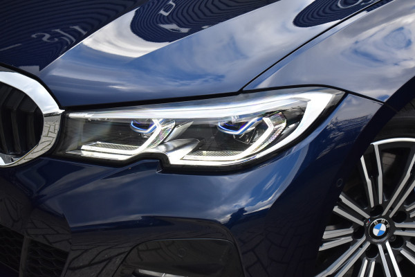 BMW 3 Serie 330e M Sport Individual | Pano | ACC | Laser Light | Memory | Harman/Kardon | Camera |