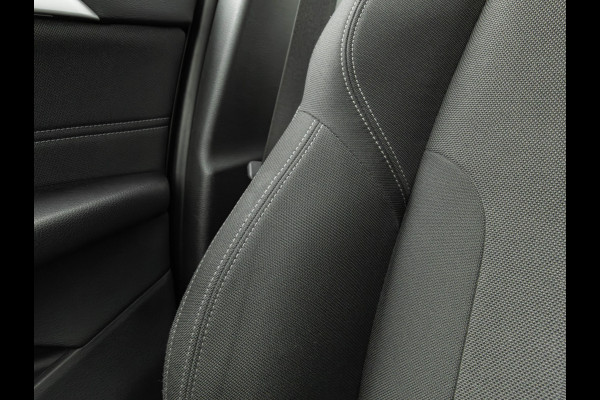 BMW X1 sDrive18i - Pano - Trekhaak - Navi Plus - LED