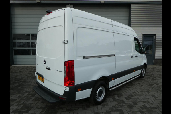 Mercedes-Benz Sprinter 317 CDI L2H2 automaat airco camera 3 zits