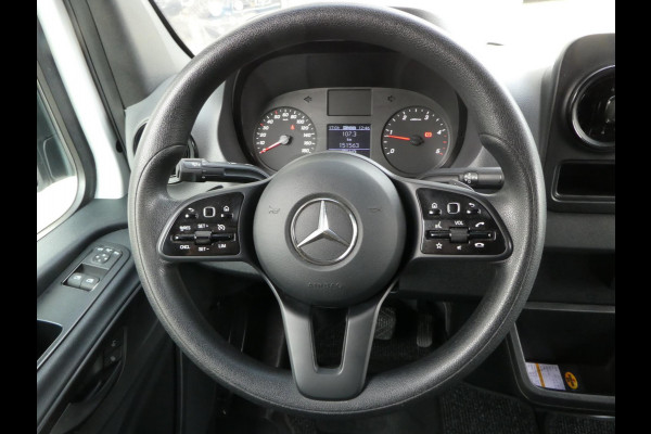 Mercedes-Benz Sprinter 317 CDI L2H2 automaat airco camera 3 zits