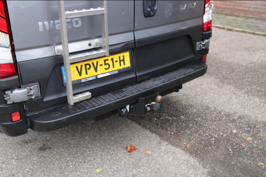 Iveco Daily 35S21H 3.0 410 / Automaat / Dubbel cabine / L4 / 6 persoons / Trekhaak / 3500 trekgewicht