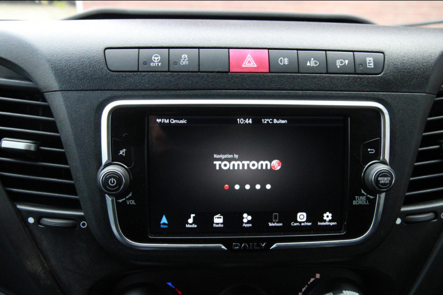 Iveco Daily 35S21H 3.0 410 / Automaat / Dubbel cabine / L4 / 6 persoons / Trekhaak / 3500 trekgewicht