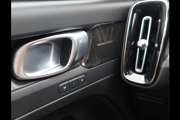 Volvo XC40 Recharge P8 AWD R-Design / SOH 92%