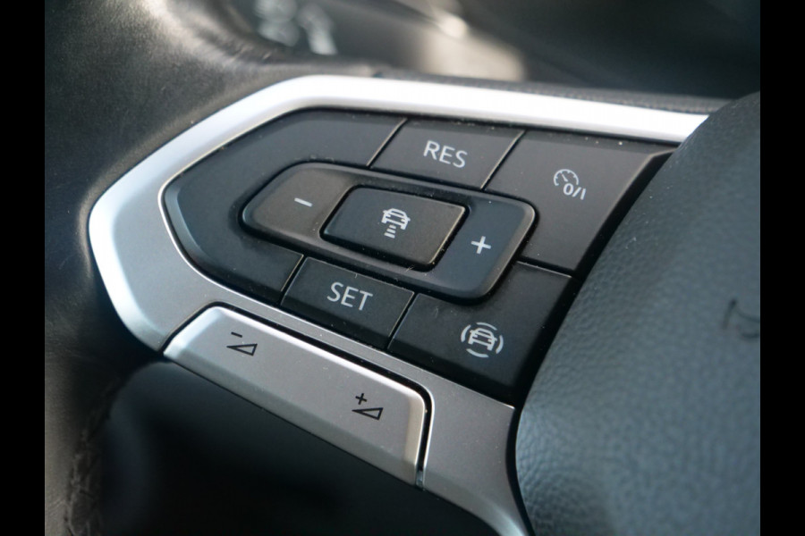 Volkswagen Transporter 2.0 TDI 150 | Aut. | DC | Bulli | L2H1 | Navi | Cruise | Airco..