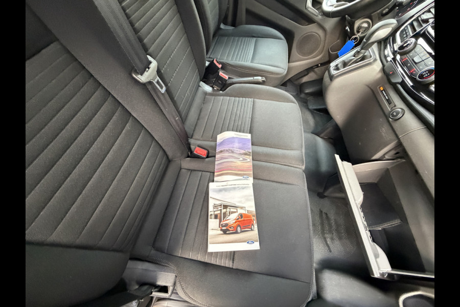 Ford Transit Custom 300 2.0 TDCI 130PK EURO 6 L2H1 Limited Automaat/CarPlay/trekhaak Ford Transit Custom 300 2.0 TDCI 130PK EURO 6 L2H1 Limited Automaat/CarPlay/trekhaak