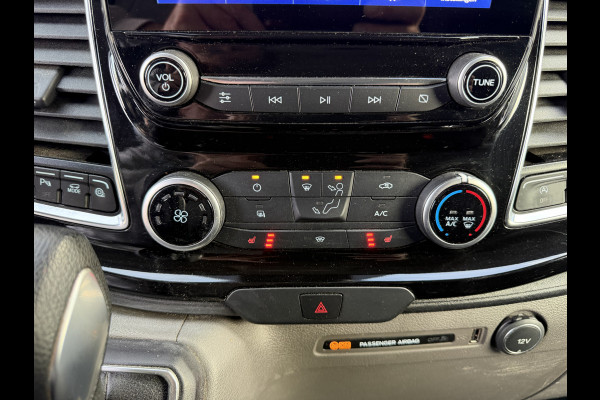 Ford Transit Custom 300 2.0 TDCI 130PK EURO 6 L2H1 Limited Automaat/CarPlay/trekhaak Ford Transit Custom 300 2.0 TDCI 130PK EURO 6 L2H1 Limited Automaat/CarPlay/trekhaak