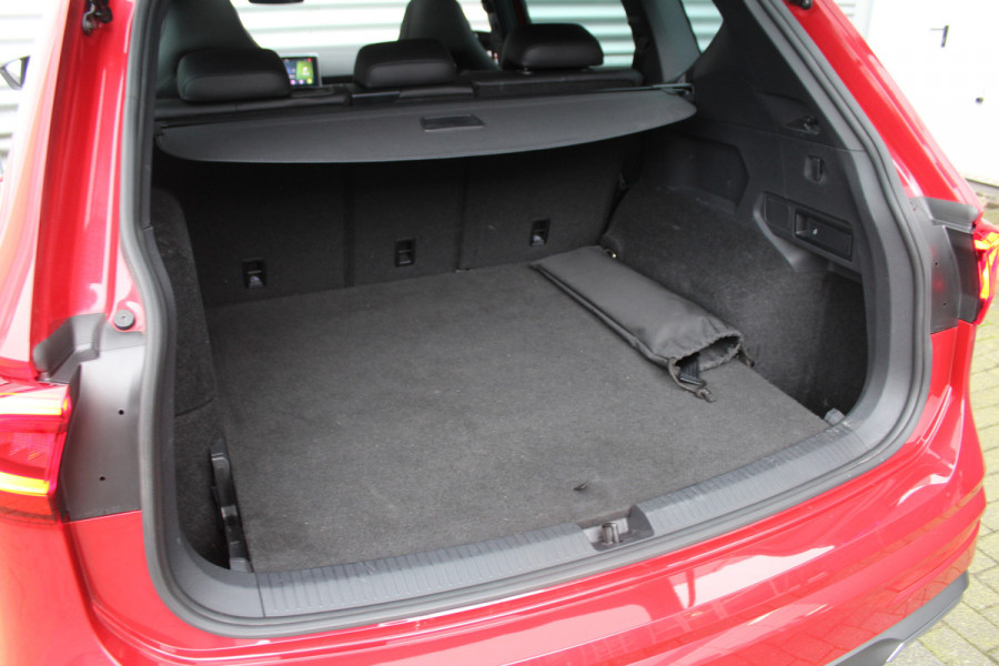 Seat Tarraco 1.4 TSI 245pk e-Hybrid PHEV FR Business Intense DSG6 SoH 91% NL-Auto NAP BTW Panoramadak Clima Cruise Navi 360 Camera Trekhaak 1800kg