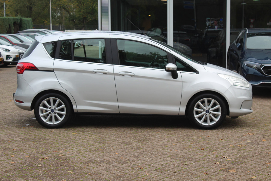 Ford B-MAX 1.0 EcoBoost Titanium / Trekhaak / Camera / Navigatie / Parkeerhulp V+A / 16'' / Bluetooth / Cruise Control