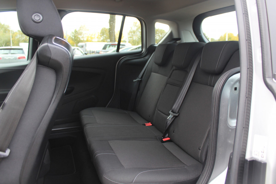 Ford B-MAX 1.0 EcoBoost Titanium / Trekhaak / Camera / Navigatie / Parkeerhulp V+A / 16'' / Bluetooth / Cruise Control