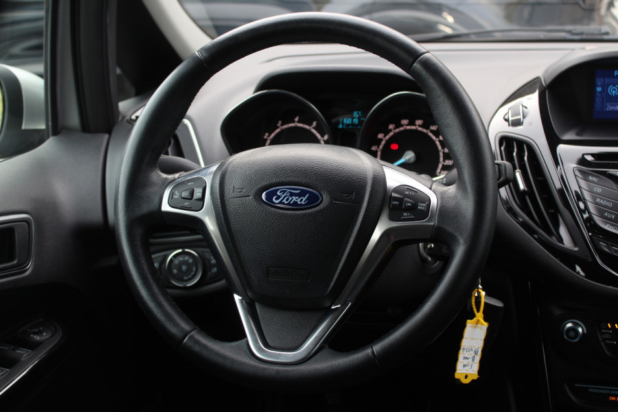 Ford B-MAX 1.0 EcoBoost Titanium / Trekhaak / Camera / Navigatie / Parkeerhulp V+A / 16'' / Bluetooth / Cruise Control