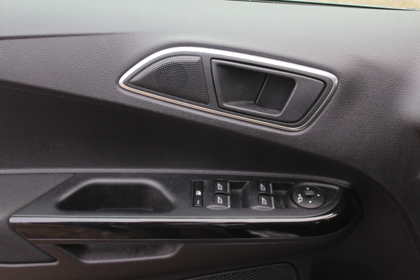 Ford B-MAX 1.0 EcoBoost Titanium / Trekhaak / Camera / Navigatie / Parkeerhulp V+A / 16'' / Bluetooth / Cruise Control