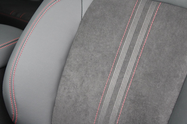 Ford Kuga 2.5 PHEV ST-Line X | Voorraad! | Panorama Dak | Elektrische Trekhaak | Winterpack | Matrix LED | Adaptive Cruise Control |