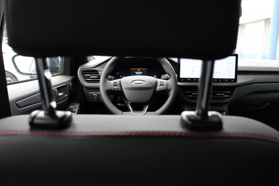 Ford Kuga 2.5 PHEV ST-Line X | Voorraad! | Panorama Dak | Elektrische Trekhaak | Winterpack | Matrix LED | Adaptive Cruise Control |