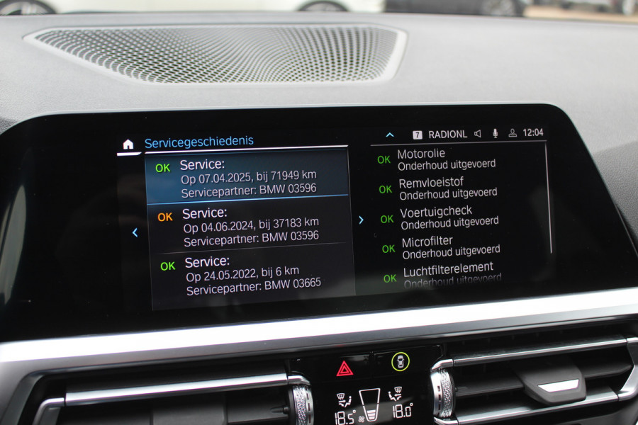 BMW 3-serie 320e Business Ed. M Sport / Camera / Leder / Harman Kardon / 19'' / CarPlay / DAB / Cruise Control