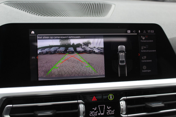 BMW 3-serie 320e Business Ed. M Sport / Camera / Leder / Harman Kardon / 19'' / CarPlay / DAB / Cruise Control