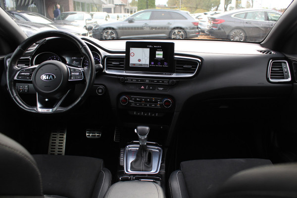 Kia ProCeed 1.4 T-GDI GT-PlusLine / Panoramadak / Camera / Keyless / JBL / 18'' / Apple CarPlay / Stuur+Stoelverwarming / DAB / Dodehoek / ACC