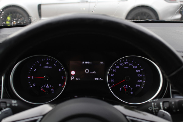 Kia ProCeed 1.4 T-GDI GT-PlusLine / Panoramadak / Camera / Keyless / JBL / 18'' / Apple CarPlay / Stuur+Stoelverwarming / DAB / Dodehoek / ACC