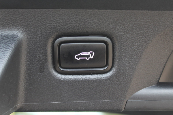 Kia ProCeed 1.4 T-GDI GT-PlusLine / Panoramadak / Camera / Keyless / JBL / 18'' / Apple CarPlay / Stuur+Stoelverwarming / DAB / Dodehoek / ACC