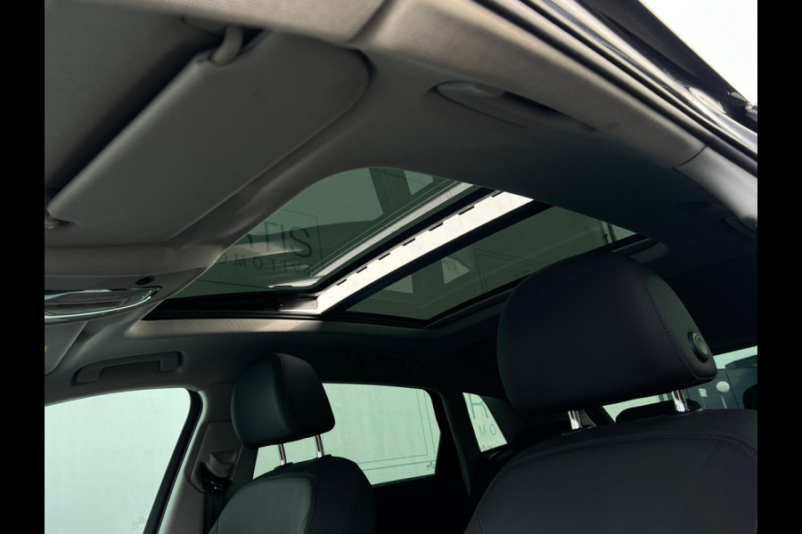 Audi e-tron e-tron 50 quattro Launch edition plus 71 kWh NL-AUTO | LEDER | PANODAK | MEMORY | Audi e-tron e-tron 50 quattro Launch edition plus 71 kWh NL-AUTO | LEDER | PANODAK | MEMORY |