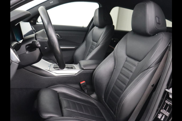 BMW 3-serie 320i High Executive | Sport Line | Leder | Harman/Kardon | Trekhaak | Stoelverwarming | Carplay | Sfeerverlichting | Navigatie | Live Cockpit | Full LED | 18'' | Parkeerhulp BMW 3-serie 320i High Executive | Sport Line | Leder | Harman/Kardon | Trekhaak | Stoelverwarming | Carplay | Sfeerverlichting | Navigatie | Live Cockpit | Full LED | 18'' | Parkeerhulp