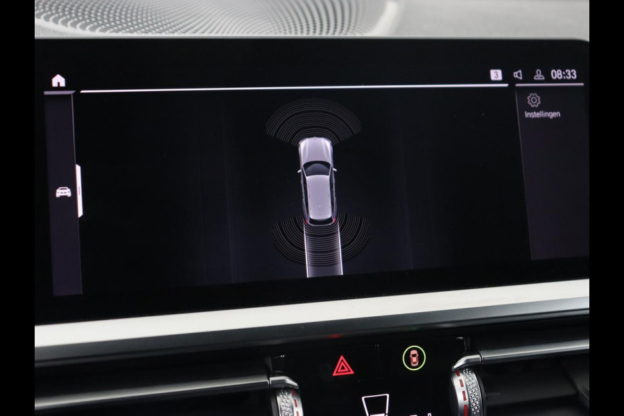 BMW 3-serie 320i High Executive | Sport Line | Leder | Harman/Kardon | Trekhaak | Stoelverwarming | Carplay | Sfeerverlichting | Navigatie | Live Cockpit | Full LED | 18'' | Parkeerhulp BMW 3-serie 320i High Executive | Sport Line | Leder | Harman/Kardon | Trekhaak | Stoelverwarming | Carplay | Sfeerverlichting | Navigatie | Live Cockpit | Full LED | 18'' | Parkeerhulp