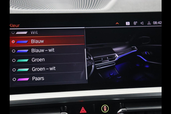 BMW 3-serie 320i High Executive | Sport Line | Leder | Harman/Kardon | Trekhaak | Stoelverwarming | Carplay | Sfeerverlichting | Navigatie | Live Cockpit | Full LED | 18'' | Parkeerhulp BMW 3-serie 320i High Executive | Sport Line | Leder | Harman/Kardon | Trekhaak | Stoelverwarming | Carplay | Sfeerverlichting | Navigatie | Live Cockpit | Full LED | 18'' | Parkeerhulp