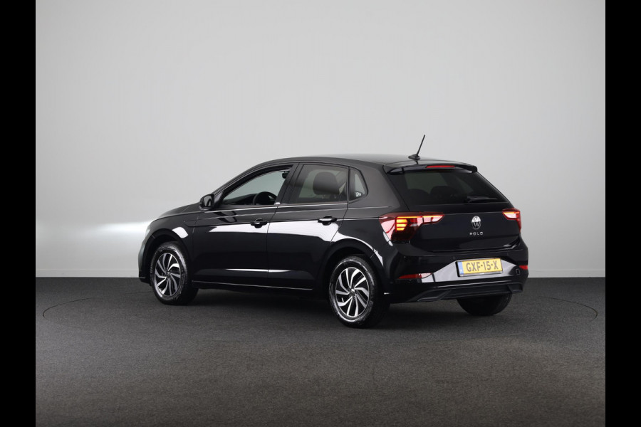 Volkswagen Polo 1.0 TSI Life Edition 95 pk | Verlengde garantie | Navigatie via App | Parkeersensoren achter | Achteruitrijcamera | Autom. airco |