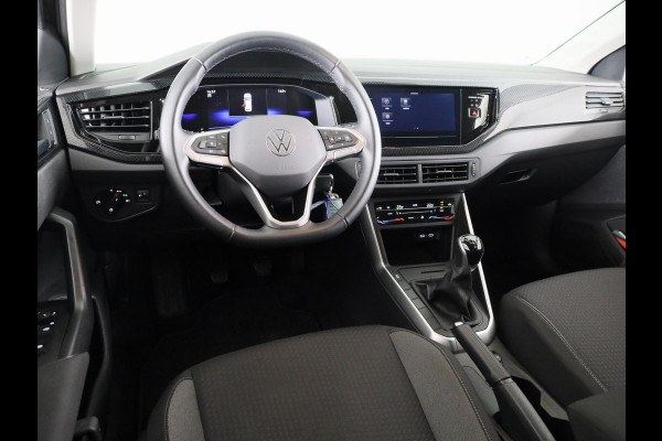 Volkswagen Polo 1.0 TSI Life Edition 95 pk | Verlengde garantie | Navigatie via App | Parkeersensoren achter | Achteruitrijcamera | Autom. airco |